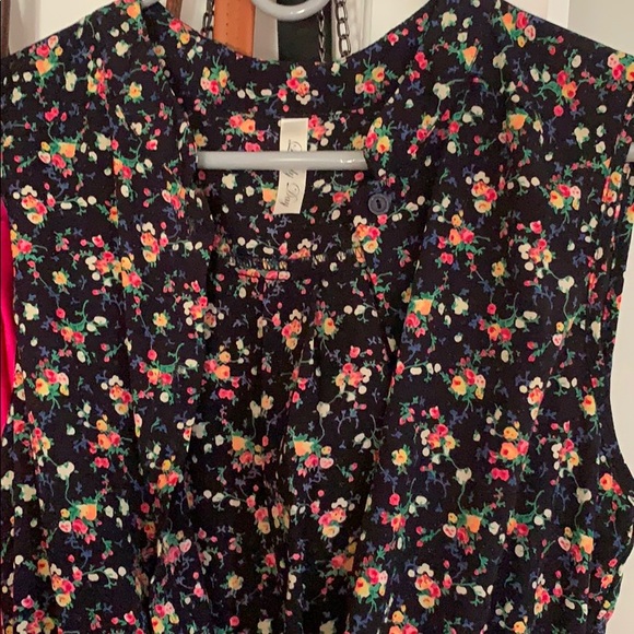 Floral romper - Picture 1 of 6